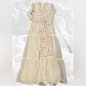 Vintage 1970s Wedding Dress Prairie
